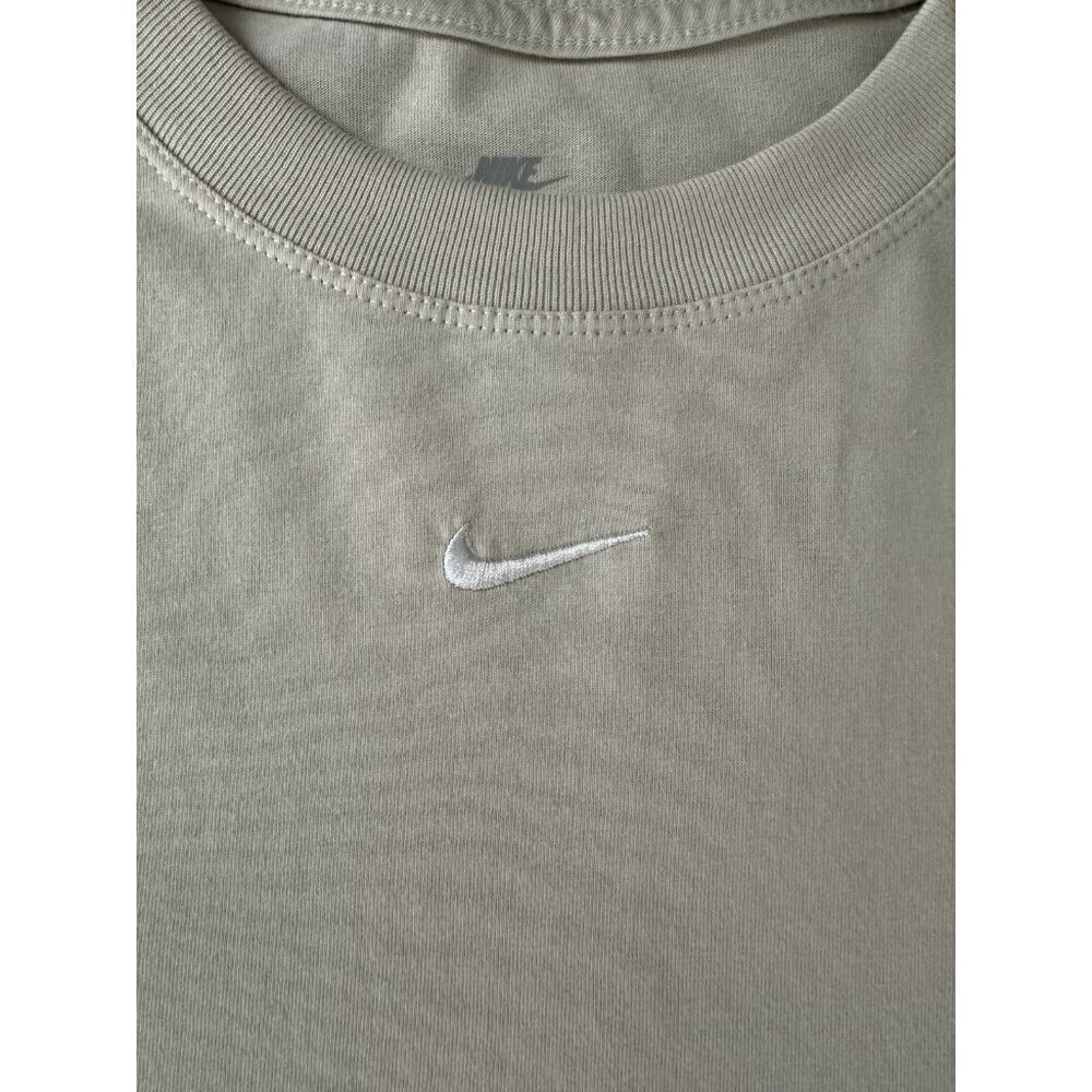 Nike Women's Sportswear Essential T-Shirt Light Orewood Brown / White Sz L NWOT - Picture 6 of 12